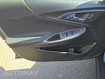 2023 Chevrolet Malibu LT 1LT - miniatura 9