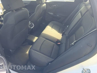2023 Chevrolet Malibu LT 1LT – miniatura 13