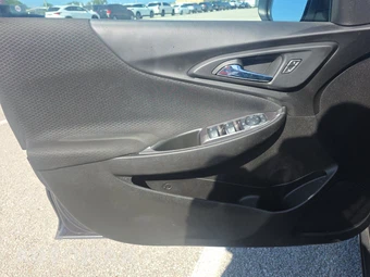 2023 Chevrolet Malibu LT 1LT – miniatura 9