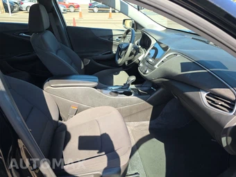 2023 Chevrolet Malibu LT 1LT – miniatura 8