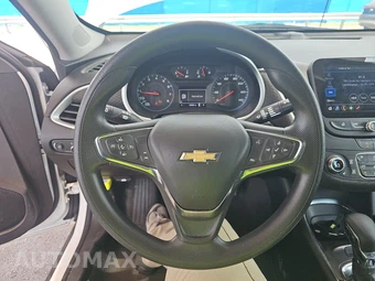 2023 Chevrolet Malibu LT 1LT – miniatura 10