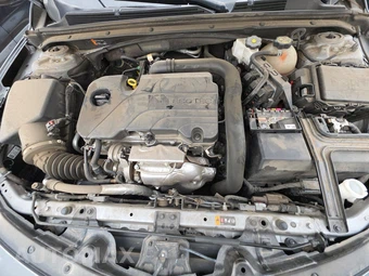 2023 Chevrolet Malibu LT 1LT - miniatura 15