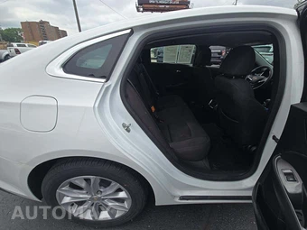2023 Chevrolet Malibu LT 1LT – miniatura 13