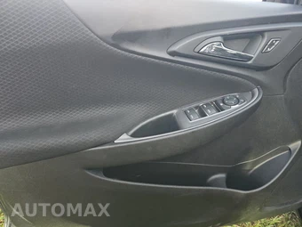 2023 Chevrolet Malibu LT 1LT – miniatura 9