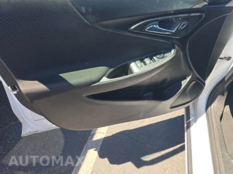 2023 Chevrolet Malibu LT 1LT – miniatura 9