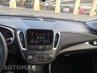 2023 Chevrolet Malibu LT 1LT – miniatura 11