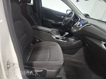 2023 Chevrolet Malibu LT 1LT - miniatura 8