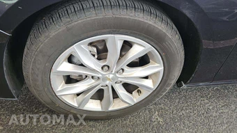 2023 Chevrolet Malibu LT 1LT – miniatura 27