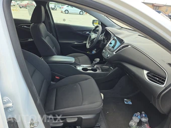 2023 Chevrolet Malibu LT 1LT – miniatura 8