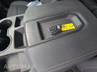 2023 Chevrolet Silverado 1500 Custom Crew Cab Medium Bed 1CX - miniatura 8