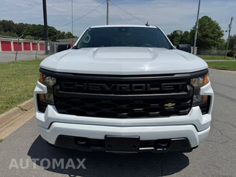 2023 Chevrolet Silverado 1500 Custom Crew Cab Medium Bed 1CX - miniatura 3