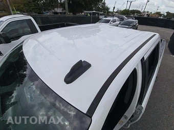 2023 Chevrolet Silverado 1500 Custom Crew Cab Short Bed 1CX - miniatura 12