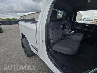 2023 Chevrolet Silverado 1500 Custom Crew Cab Short Bed 1CX - miniatura 16