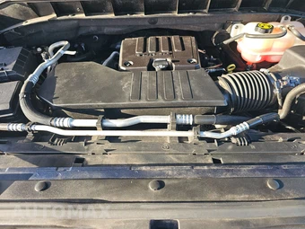 2023 Chevrolet Silverado 1500 Custom Crew Cab Short Bed 1CX - miniatura 15