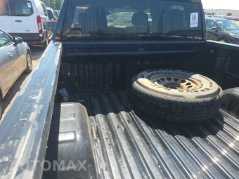 2023 Chevrolet Silverado 1500 Custom Crew Cab Short Bed 1CX - miniatura 16