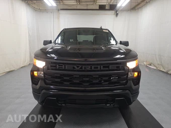 2023 Chevrolet Silverado 1500 Custom Crew Cab Short Bed 1CX - miniatura 2