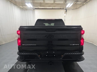 2023 Chevrolet Silverado 1500 Custom Crew Cab Short Bed 1CX - miniatura 5