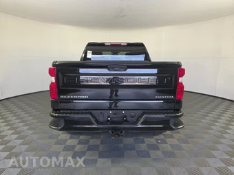 2023 Chevrolet Silverado 1500 Custom Crew Cab Short Bed 1CX - miniatura 5