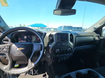 2023 Chevrolet Silverado 1500 Custom Crew Cab Short Bed 1CX - miniatura 11