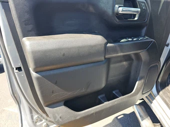 2023 Chevrolet Silverado 1500 Custom Crew Cab Short Bed 1CX - miniatura 9