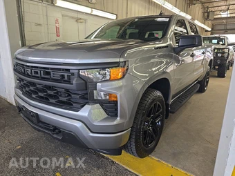 2023 Chevrolet Silverado 1500 Custom Crew Cab Short Bed 1CX