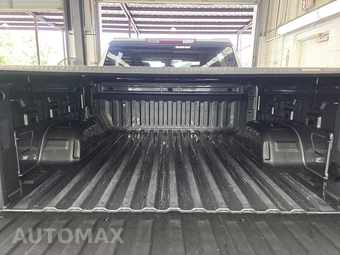 2023 Chevrolet Silverado 1500 Custom Crew Cab Short Bed 1CX - miniatura 15