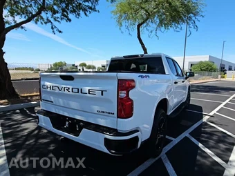 2023 Chevrolet Silverado 1500 Custom Crew Cab Short Bed 1CX - miniatura 4