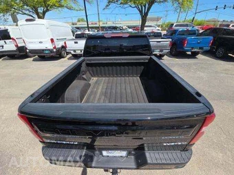 2023 Chevrolet Silverado 1500 Custom Crew Cab Short Bed 1CX - miniatura 14