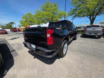 2023 Chevrolet Silverado 1500 Custom Crew Cab Short Bed 1CX - miniatura 3