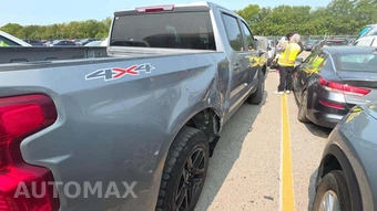 2023 Chevrolet Silverado 1500 Custom Crew Cab Short Bed 1CX - miniatura 36