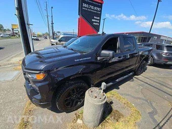 2023 Chevrolet Silverado 1500 Custom Crew Cab Short Bed 1CX