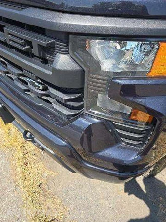 2023 Chevrolet Silverado 1500 Custom Crew Cab Short Bed 1CX - miniatura 21
