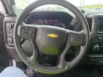 2023 Chevrolet Silverado 1500 Custom Crew Cab Short Bed 1CX - miniatura 10