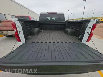 2023 Chevrolet Silverado 1500 Custom Crew Cab Short Bed 1CX - miniatura 16