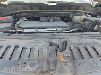 2023 Chevrolet Silverado 1500 Custom Crew Cab Short Bed 1CX - miniatura 15