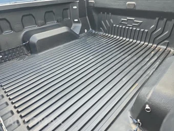 2023 Chevrolet Silverado 1500 Custom Crew Cab Short Bed 1CX - miniatura 13