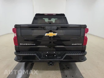 2023 Chevrolet Silverado 1500 Custom Crew Cab Short Bed 1CX - miniatura 5