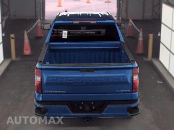 2023 Chevrolet Silverado 1500 Custom Crew Cab Short Bed 1CX - miniatura 5