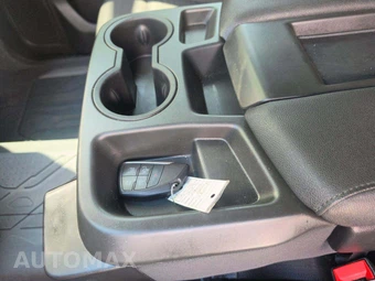 2023 Chevrolet Silverado 1500 Custom Crew Cab Short Bed 1CX - miniatura 8