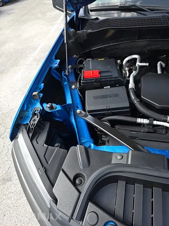 2023 Chevrolet Silverado 1500 Custom Crew Cab Short Bed 1CX - miniatura 25