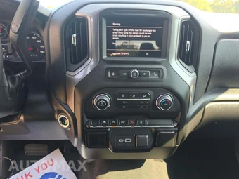 2023 Chevrolet Silverado 1500 Custom Crew Cab Short Bed 1CX - miniatura 7
