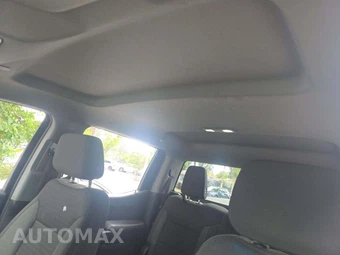 2023 Chevrolet Silverado 1500 Custom Crew Cab Short Bed 1CX - miniatura 11