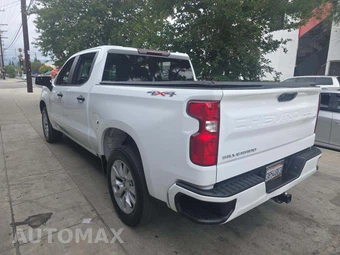 2023 Chevrolet Silverado 1500 Custom Crew Cab Short Bed 1CX - miniatura 2