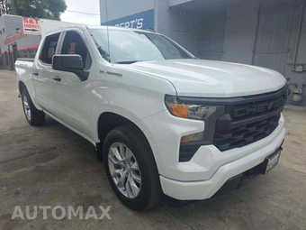 2023 Chevrolet Silverado 1500 Custom Crew Cab Short Bed 1CX - miniatura 4