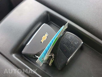2023 Chevrolet Silverado 1500 Custom Crew Cab Short Bed 1CX - miniatura 8