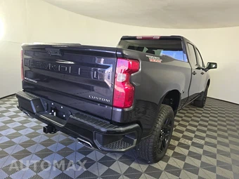 2023 Chevrolet Silverado 1500 Custom Trail Boss Crew Cab Medium Bed 2CX - miniatura 4