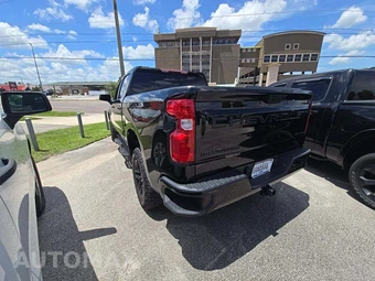 2023 Chevrolet Silverado 1500 Custom Trail Boss Crew Cab Short Bed 2CX - miniatura 2