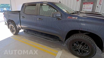 2023 Chevrolet Silverado 1500 Custom Trail Boss Crew Cab Short Bed 2CX - miniatura 3