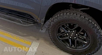 2023 Chevrolet Silverado 1500 Custom Trail Boss Crew Cab Short Bed 2CX - miniatura 8