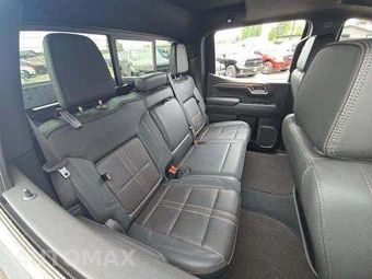 2023 Chevrolet Silverado 1500 High Country Crew Cab Medium Bed - miniatura 17